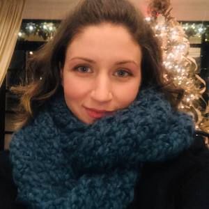 Meet your Posher, Carmella